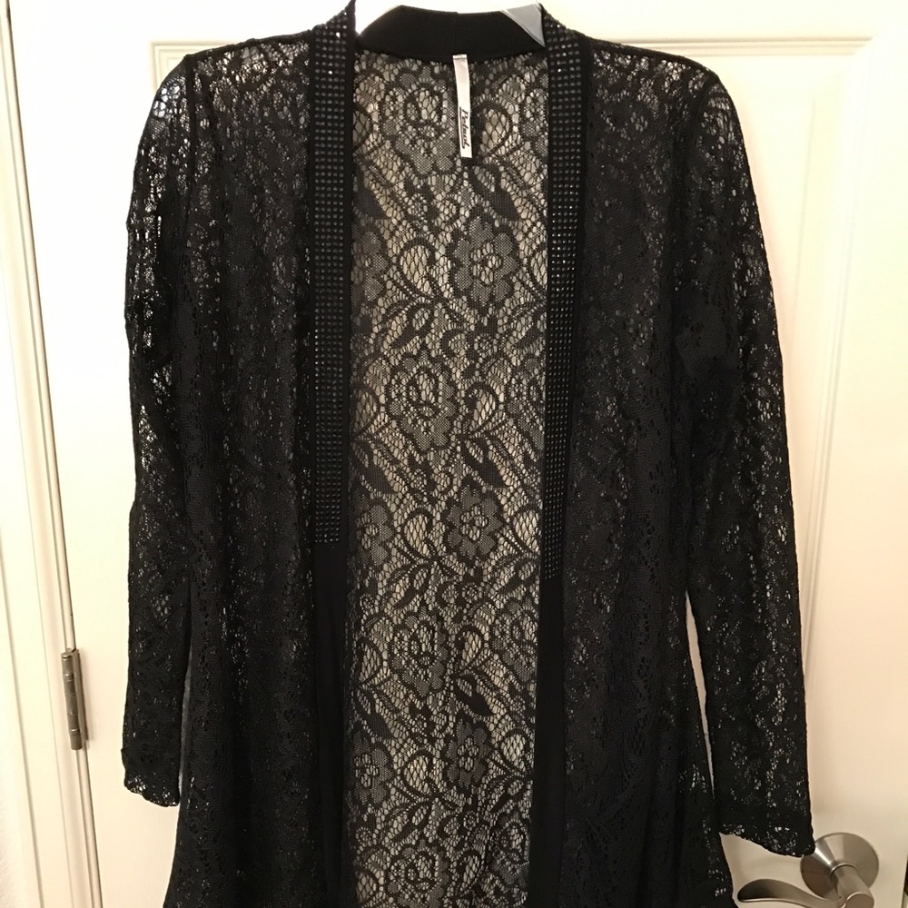 Long Sleeve Lace Overlay